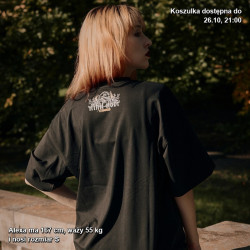 Koszulka oversize Lilith - nocny demon w dawnych wierzeniach